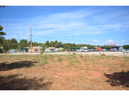 achat terrain 1 500m² aups 83630