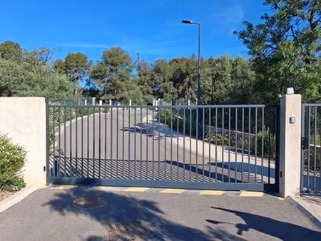 achat terrain 626m² la ciotat 13600