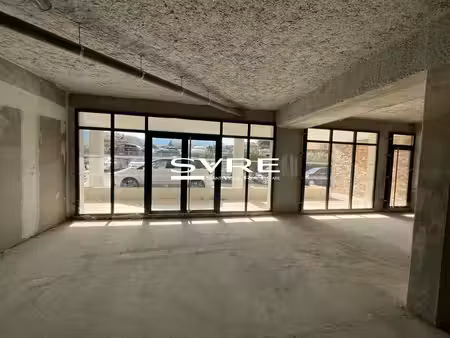 achat local commercial 294m² auriol 13390
