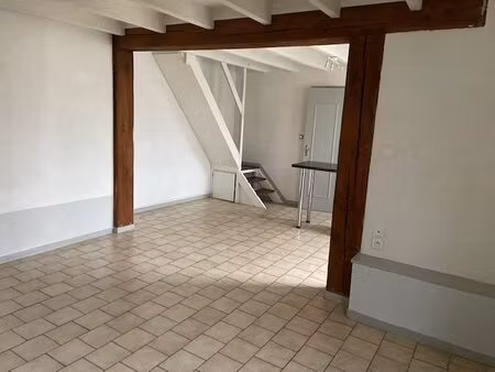 location maison 2 pièces 68m² angouleme 16000