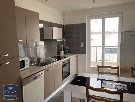location appartement 4 pièces 77m² villetoureix 24600