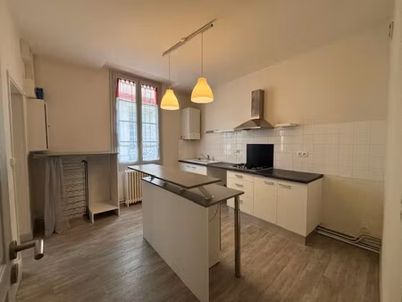 location appartement 3 pièces 84m² perigueux 24000