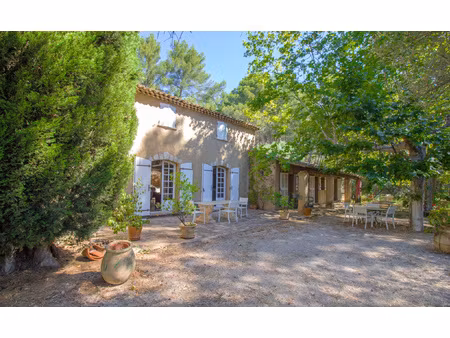 achat maison 10 pièces 399m² le revest les eaux 83200