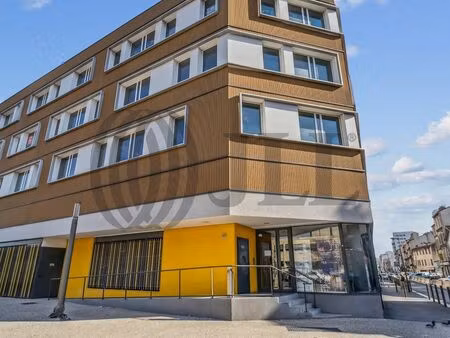 location local professionnel 1 135m² marseille 15ème