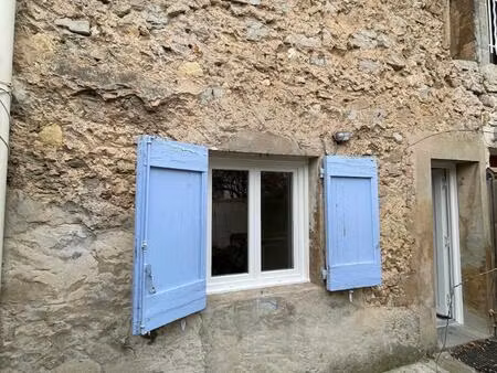 location maison 3 pièces 75m² rougiers 83170