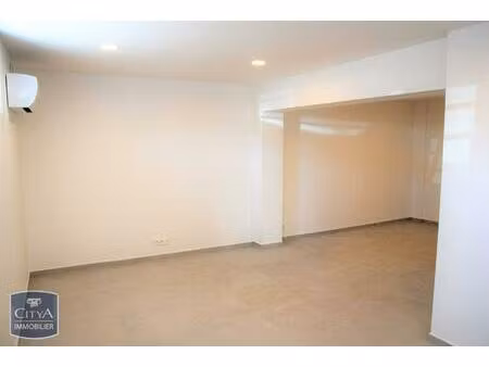 location local professionnel carry le rouet 13620