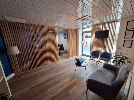 location local commercial 53m² marseille 12ème