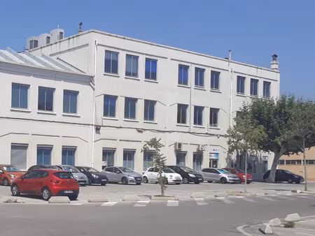 location local professionnel 221m² marseille 14ème