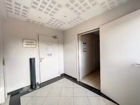 location local commercial 130m² mouans sartoux 06370