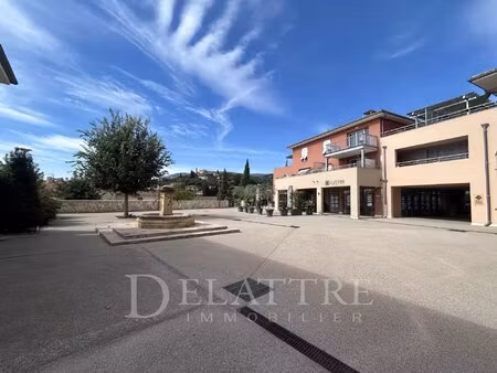 location local commercial 78m² opio 06650
