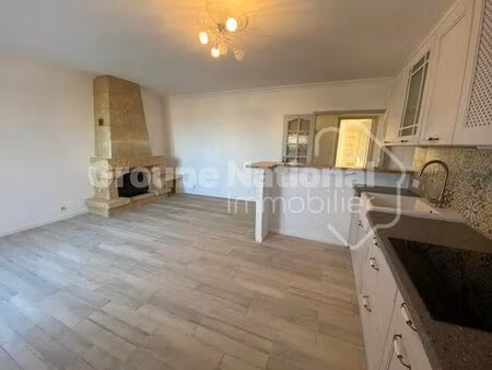 location appartement 4 pièces 77m²