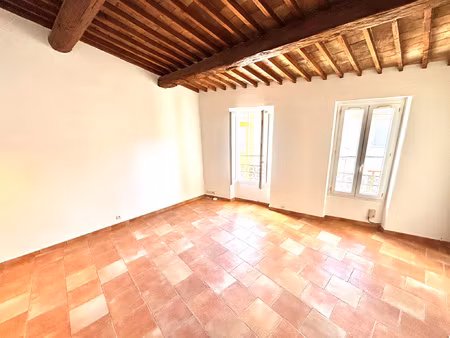 location appartement 3 pièces 52m² cassis 13260