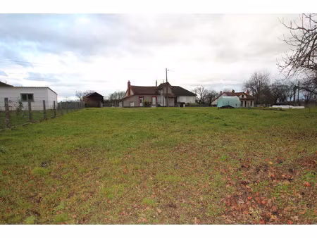 achat terrain 1 675m² cercy la tour 58340