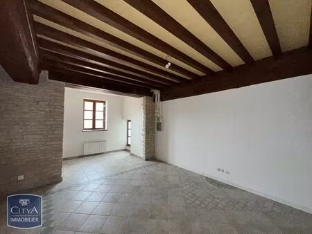 location appartement 1 pièce 47m² lugny 71260