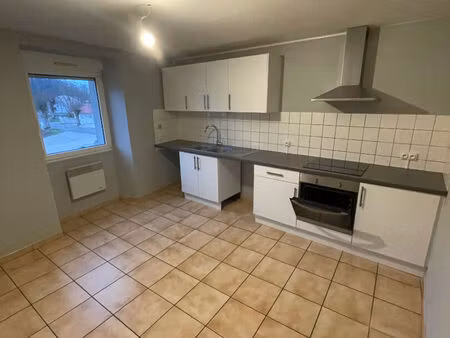 location appartement 4 pièces 80m²