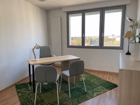 location local professionnel 11m² troyes 10000