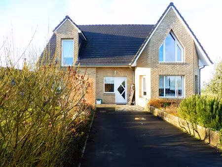 achat maison 7 pièces 146m²