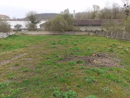 achat terrain 980m²