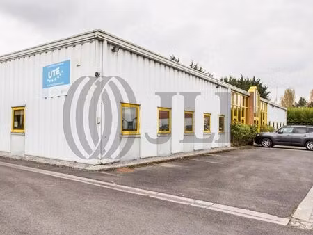 location local professionnel 950m² neuville en ferrain 59960