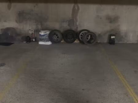 achat parking st denis 93200