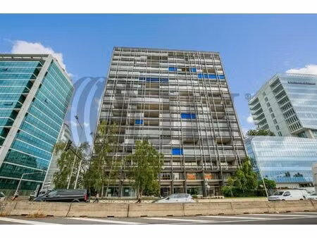 achat local professionnel 260m² courbevoie 92400
