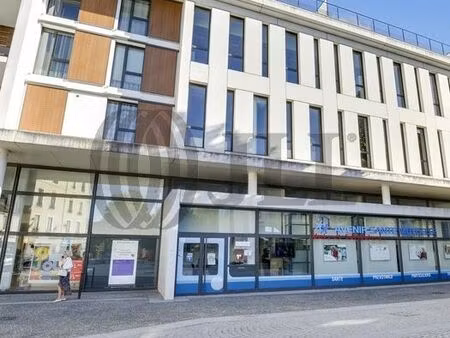 achat local professionnel 852m² mantes la jolie 78200