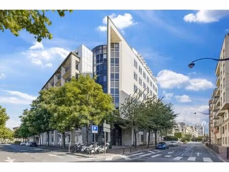 location local professionnel 2 218m² charenton le pont 94220