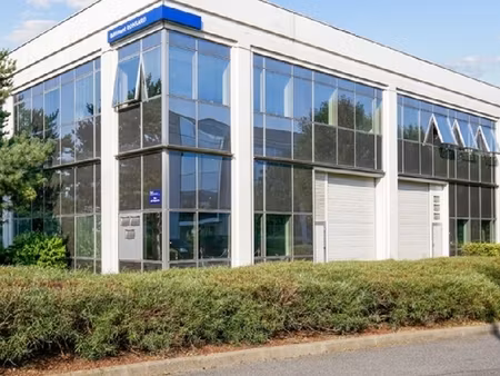 location local professionnel 1 110m² villepinte 93420