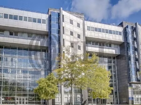 location local professionnel 1 248m² cergy 95000