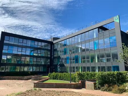 location local professionnel 1 344m² velizy villacoublay 78140