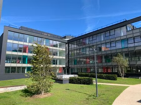 location local professionnel 2 336m² velizy villacoublay 78140