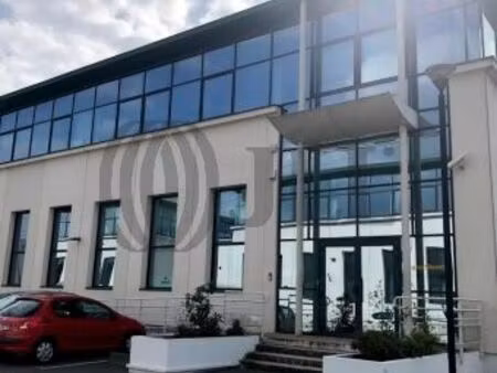 location local professionnel 266m² villeneuve la garenne 92390