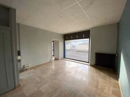 location local commercial 68m²