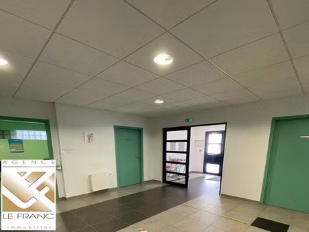 location local professionnel 20m² equeurdreville hainneville 50120