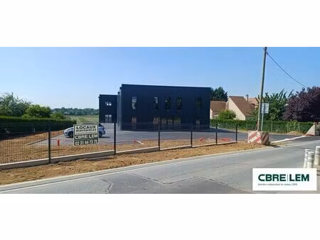 location local professionnel 90m² caen 14000