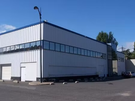 location local professionnel 352m² le havre 76620