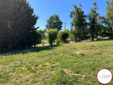 achat terrain 1 220m²