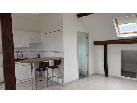 location appartement 1 pièce 25m² beaune la rolande 45340