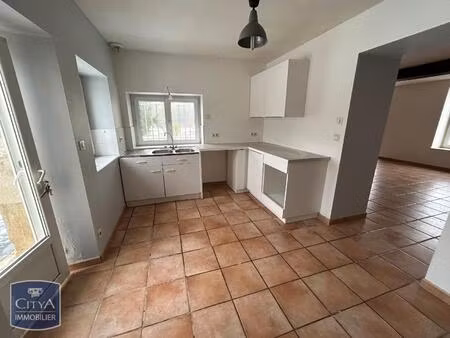 location maison 5 pièces 113m² moulins sur yevre 18390