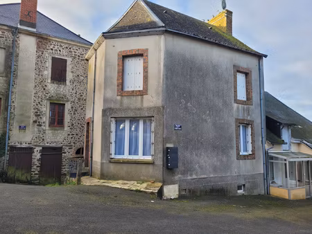 achat immeuble 83m² st denis d orques 72350