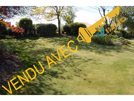 achat terrain 438m² brains 44830