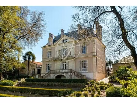 achat maison 14 pièces 374m² st fiacre sur maine 44690