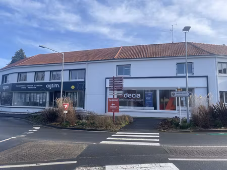 location local professionnel 315m² montaigu vendee 85600