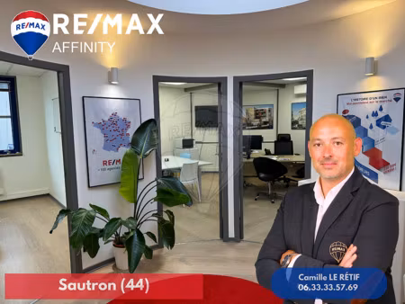 location local professionnel 150m² sautron 44880