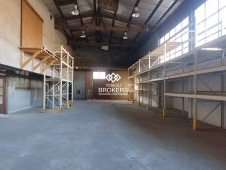 location local commercial