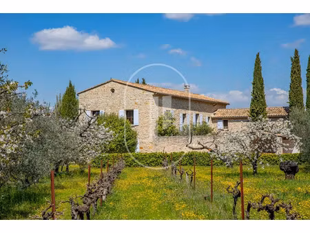 vente maison 11 pièces 268 m² à malaucène (84340)  1 200 000 €