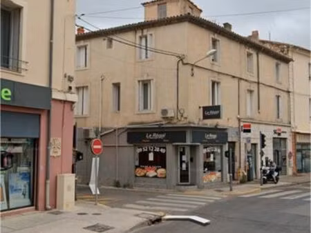 parking pour moto/scooter