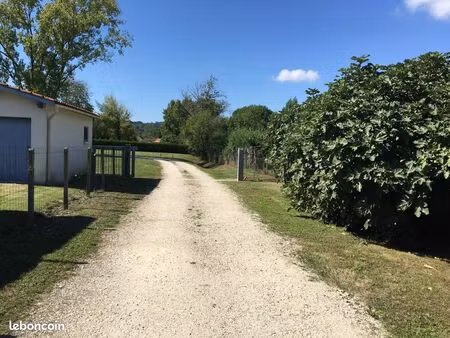 terrain constructible viabilise centre bourg le fleix 24