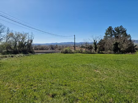 terrain plat - saint-jean-de-maruéjols