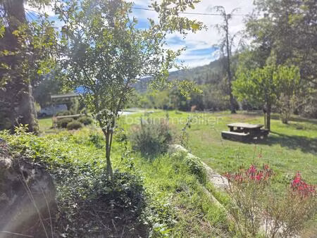 maison en pierre de 105 m² à aulas